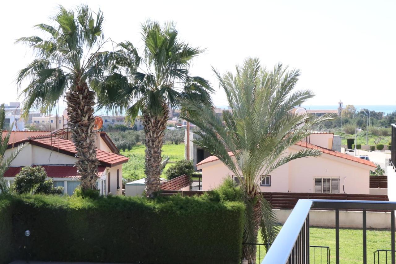 Cyking 2 Bed Apartment With Pool & 10 Min To Beach Paphos Buitenkant foto